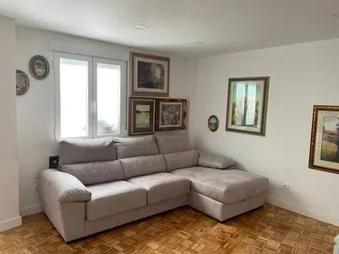 Flat / apartment in Calle de la Infanta Mercedes, Madrid, 28, Cuatro Caminos, Madrid in Cuatro Caminos · Madrid