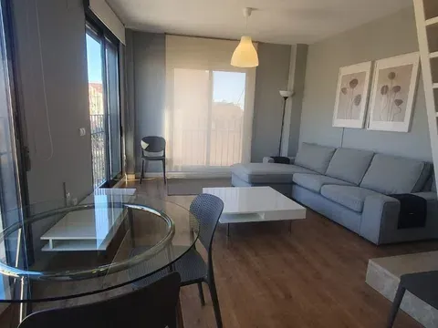 Duplex in Calle del Comte de Mèlito, El Cabanyal-El Canyamelar, València in El Cabanyal-El Canyamelar · València