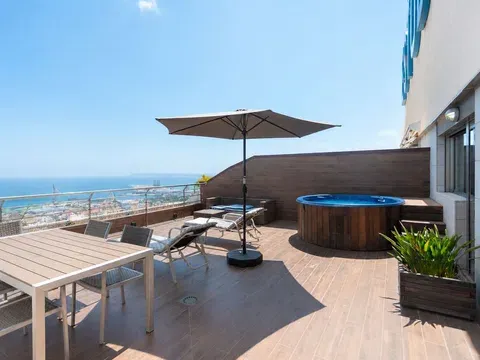 Penthouse in Ensanche-Diputación, Alicante / Alacant in Ensanche-Diputación · Alicante / Alacant