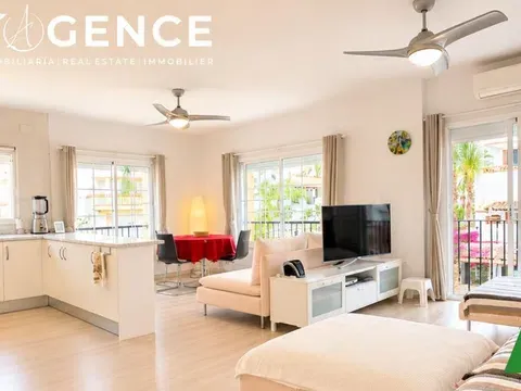 Flat / apartment in Avenida las Palmeras, Arroyo de la Miel, Benalmádena in Flat / apartment in Avenida las Palmeras, Arroyo de la Miel, Benalmádena · Benalmádena
