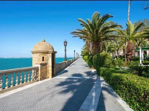 Penthouse in 11003 Nn, Mentidero - Teatro Falla - Alameda, Cádiz in Penthouse in 11003 Nn, Mentidero - Teatro Falla - Alameda, Cádiz · Cádiz