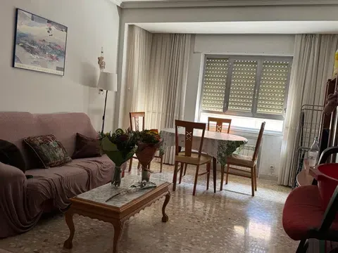 Flat / apartment in Avenida de Villamayor, San Bernardo, Salamanca in San Bernardo · Salamanca