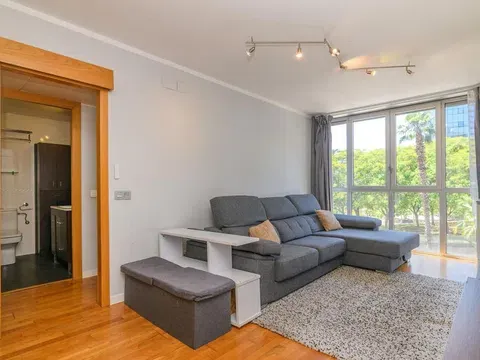 Flat / apartment in Calle de la Mineria, La Marina del Port, Barcelona in La Marina del Port · Barcelona