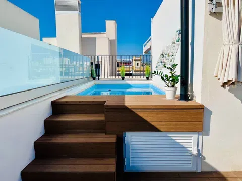 Duplex in Calle Beatriz de Suabia, Nervión, Sevilla in Nervión · Sevilla