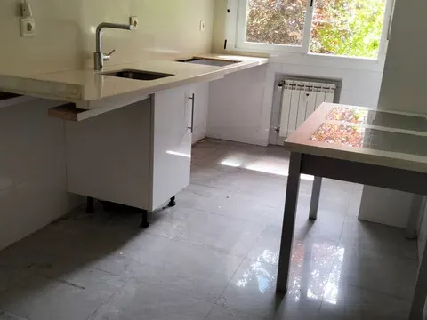 Flat / apartment in Avenida Solidaridad, Residencia, Logroño in Flat / apartment in Avenida Solidaridad, Residencia, Logroño · Logroño