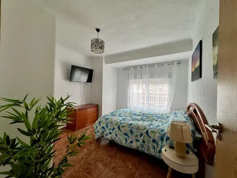 Flat / apartment in Calle General Serrano, Carolinas Bajas, Alicante / Alacant in Carolinas Bajas · Alicante / Alacant