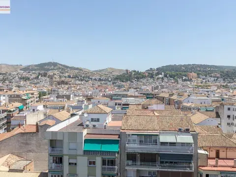 Flat / apartment in Camino de Ronda, 71, Ronda - Arabial, Granada in Ronda - Arabial · Granada