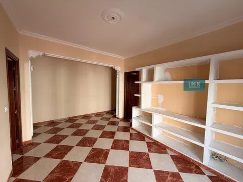 Flat / apartment in Calle Martínez de Irala, 4, El Tardón, Sevilla in El Tardón · Sevilla