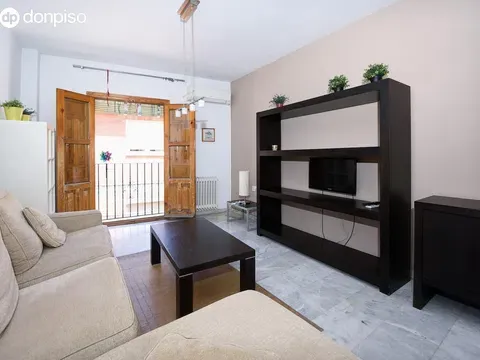 Flat / apartment in Calle Hornillo de Cartuja, San Ildefonso, Granada in Flat / apartment in Calle Hornillo de Cartuja, San Ildefonso, Granada · Granada
