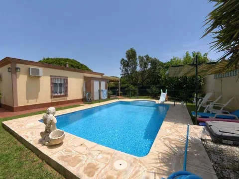 Detached house in Carretera Pinar de los Franceses, Pinar de los Franceses - Marquesado, Chiclana de la Frontera in Detached house in Carretera Pinar de los Franceses, Pinar de los Franceses - Marquesado, Chiclana de la Frontera · Chiclana de la Frontera