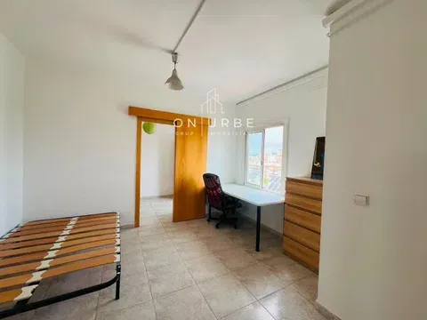 Penthouse in Calle del Taulat, El Poblenou, Barcelona in El Poblenou · Barcelona