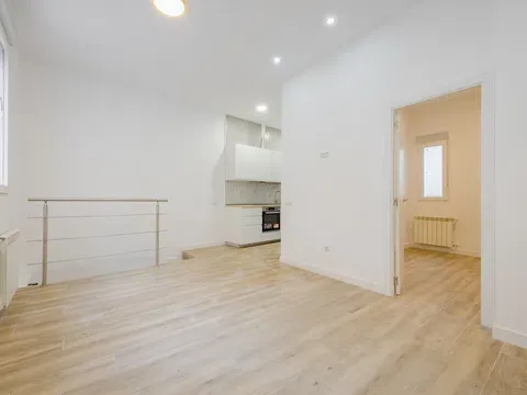 Duplex in Paseo de la Dirección, 8, Berruguete, Madrid in Berruguete · Madrid