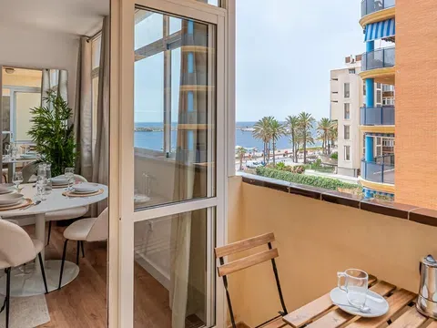 Flat / apartment in Calle Hernán Cortés, Zona Puerto Deportivo, Fuengirola in Flat / apartment in Calle Hernán Cortés, Zona Puerto Deportivo, Fuengirola · Fuengirola