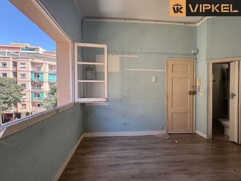 Flat / apartment in Calle Jardí, La Florida, Hospitalet de Llobregat in La Florida · Hospitalet de Llobregat