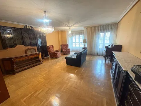 Flat / apartment in Calle Uria, Parque San Francisco-Uría, Oviedo in Parque San Francisco-Uría · Oviedo