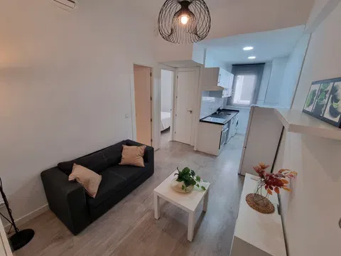 Flat / apartment in Pacífico, Madrid in Pacífico · Madrid