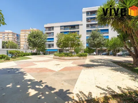 Flat / apartment in Cruz Roja - Capuchinos, Sevilla in Cruz Roja - Capuchinos · Sevilla