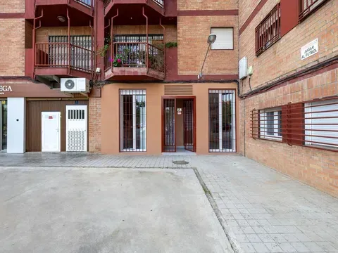 Flat / apartment in Plaza Poeta Garcilaso de la Vega, Joaquina Eguaras, Granada in Flat / apartment in Plaza Poeta Garcilaso de la Vega, Joaquina Eguaras, Granada · Granada