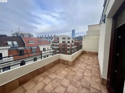 Flat / apartment in Calle Máximo Aguirre, Campuzano, Bilbao in Campuzano · Bilbao