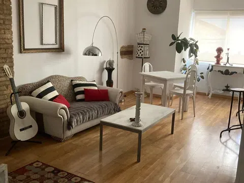 Flat / apartment in Calle del Doctor Monserrat, 14, El Botànic, València in El Botànic · València