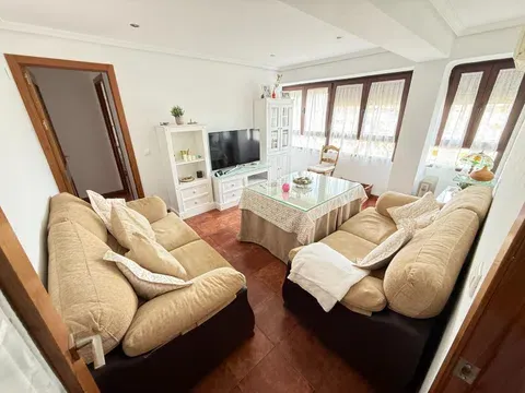 Flat / apartment in Avenida Granada, Sector sur - Santa Cruz, Córdoba in Sector sur - Santa Cruz · Córdoba