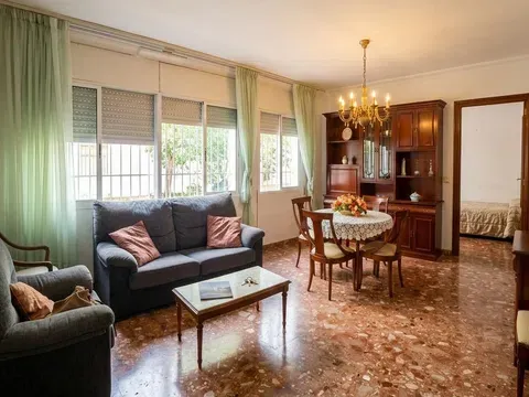 Flat / apartment in Calle Pacheco y Núñez de Prado, Alameda, Sevilla in Alameda · Sevilla