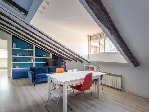 Penthouse in Calle de Atocha, Huertas-Cortes, Madrid in Huertas-Cortes · Madrid