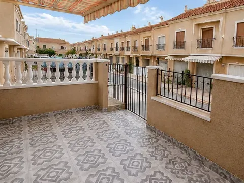 Terraced house in Los Peñascos-El Salero-Los Imbernones, San Pedro del Pinatar in Terraced house in Los Peñascos-El Salero-Los Imbernones, San Pedro del Pinatar · San Pedro del Pinatar