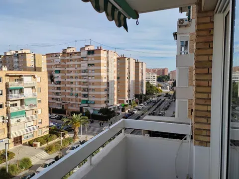 Flat / apartment in Avenida Padre Espla, 60, Plà del Bon Repòs-La Goteta, Alicante / Alacant in Plà del Bon Repòs-La Goteta · Alicante / Alacant