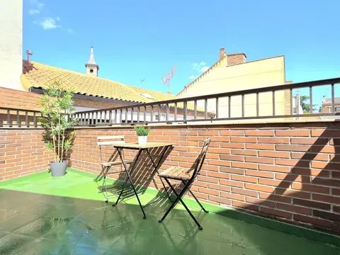 Studio in Calle Canal de Suez, Casco Histórico de Barajas, Madrid in Casco Histórico de Barajas · Madrid