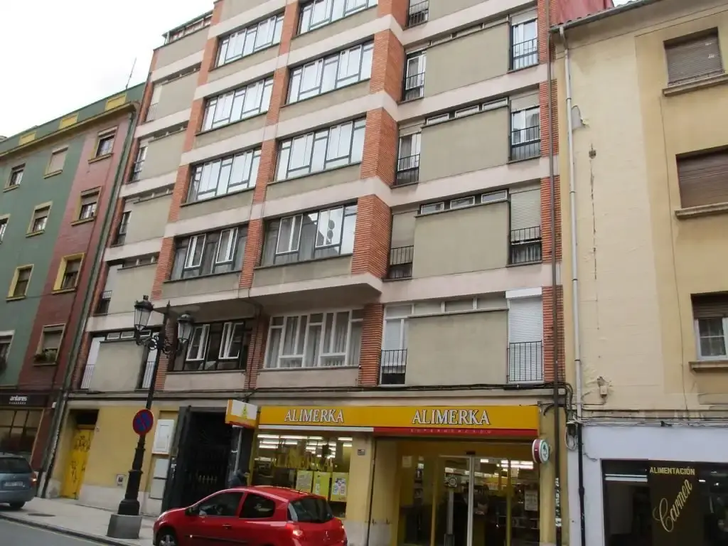 3-bed in Oviedo in avenida de colón, Oviedo , 33013, Comarca de Oviedo, Asturias · Comarca de Oviedo, Asturias