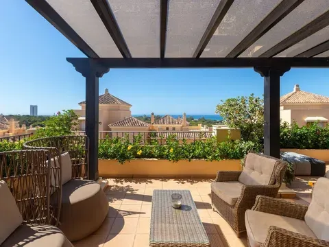 Duplex in Santa María · Marbella