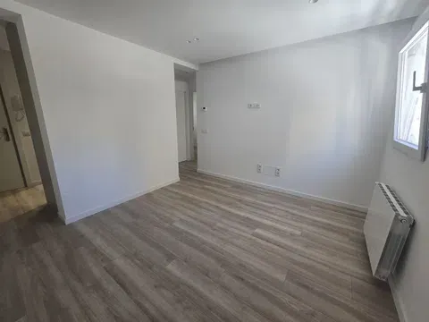 Flat / apartment in Calle Zubieta, 3, Simancas, Madrid in Simancas · Madrid