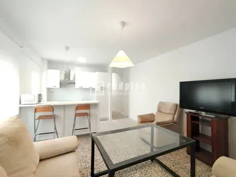 Flat / apartment in Calle Fray Tomás de Berlanga, Ronda de Triana-Patrocinio-Turruñuelo, Sevilla in Ronda de Triana-Patrocinio-Turruñuelo · Sevilla