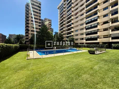 Flat / apartment in La Paz, Madrid in La Paz · Madrid