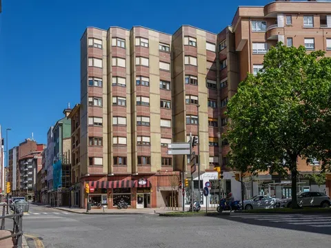 Flat / apartment in Avenida del Llano Nn, El Llano, Gijón in El Llano · Gijón