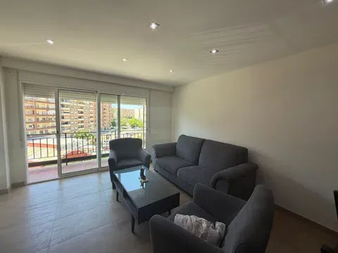 Flat / apartment in Calle de Joaquín Benlloch, Malilla, València in Malilla · València