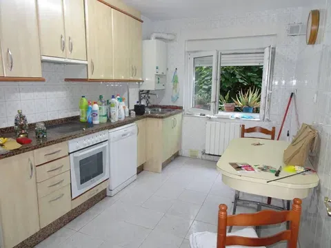 Flat / apartment in Pumarín, Gijón in Pumarín · Gijón
