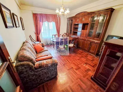 Flat / apartment in Calle Caja de Ahorros Municipal, San Agustín-Parque Europa, Burgos in San Agustín-Parque Europa · Burgos