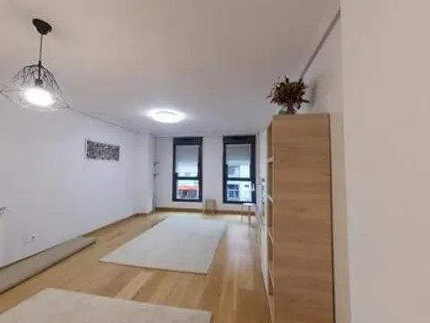 Flat / apartment in Calle Rafaela Ybarra, San Pedro de Deusto, Bilbao in San Pedro de Deusto · Bilbao
