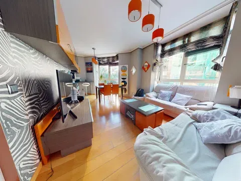 Flat / apartment in Calle de Abtao, Pacífico, Madrid in Pacífico · Madrid