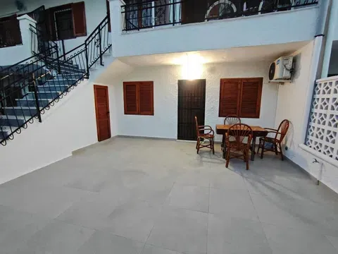 Terraced house in Calle Legazpi, 45, Lo Pagán, San Pedro del Pinatar in Terraced house in Calle Legazpi, 45, Lo Pagán, San Pedro del Pinatar · San Pedro del Pinatar