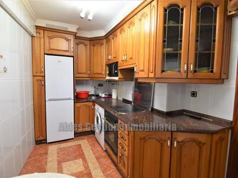 Flat / apartment in Calle de Joaquina Bobela, 16, Milán-Pumarín, Oviedo in Milán-Pumarín · Oviedo
