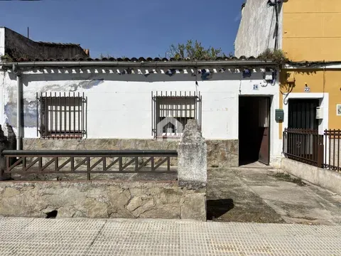 House in Calle Belvís de la Jara, Ribera del Tajo, Talavera de la Reina in House in Calle Belvís de la Jara, Ribera del Tajo, Talavera de la Reina · Talavera de la Reina