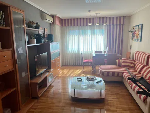 Flat / apartment in Portillejo - Valdegastea, Logroño in Flat / apartment in Portillejo - Valdegastea, Logroño · Logroño