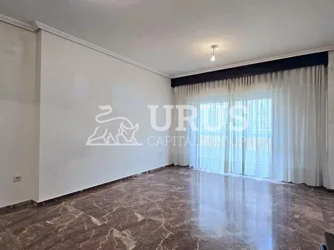 Flat / apartment in Calle Beatriz Enríquez, Huerta de la Reina, Córdoba in Huerta de la Reina · Córdoba