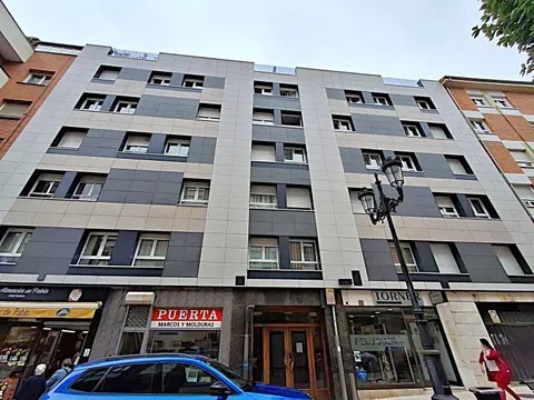 Flat / apartment in El Cristo, Oviedo in El Cristo · Oviedo
