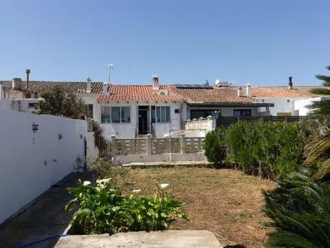 Detached house in Avenida de Josep A. Clavé, Malbuger, Maó/Mahón in Malbuger · Maó/Mahón