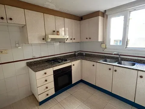 Flat / apartment in Zona Ensanche-Río Jucar, Castellón de la Plana / Castello de la Plana in Zona Ensanche-Río Jucar · Castellón de la Plana / Castello de la Plana