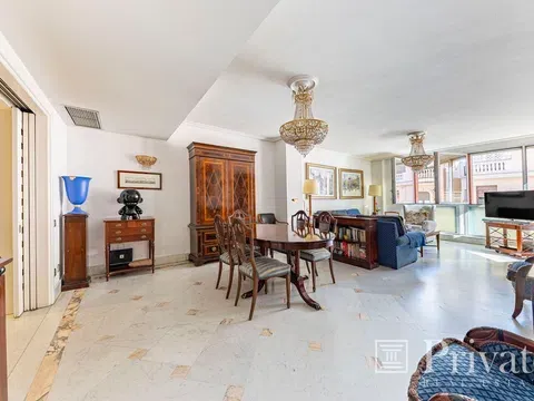 Flat / apartment in Calle de García de Paredes, Almagro, Madrid in Almagro · Madrid